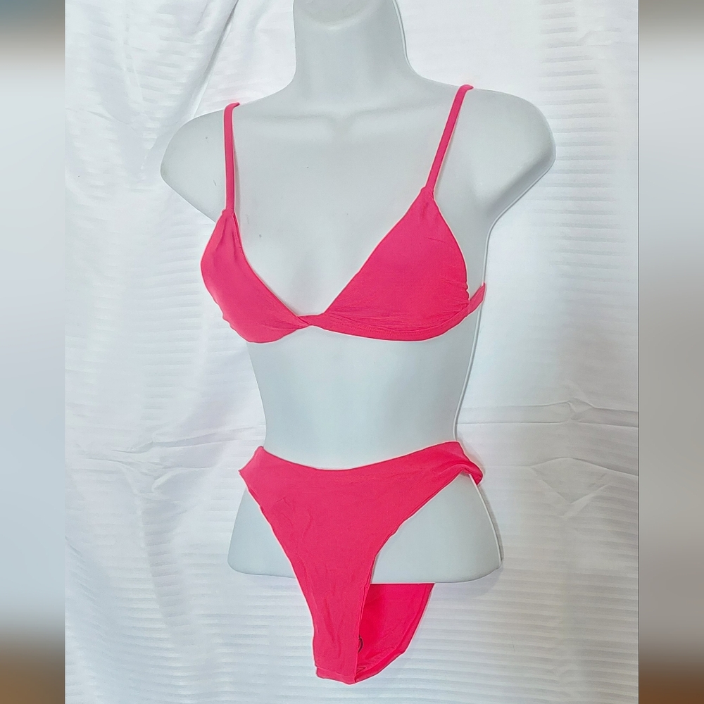 NEW IN PACKAGE Medium Melon Pink Triangle Bikini Set with High-Cut Brief